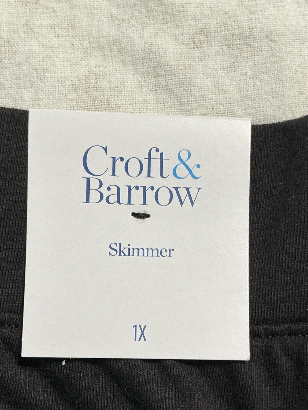 croft & barrow Black Skimmer Capris with White Tag